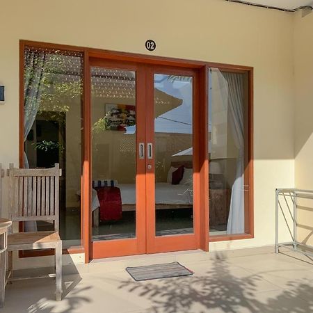 Lotus Bali Guest House Canggu Exteriör bild